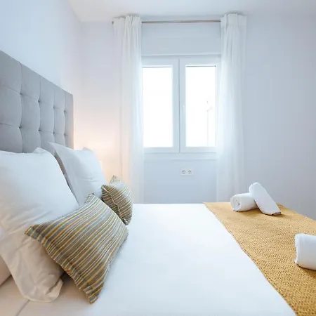 Triana Boutique Free Parking