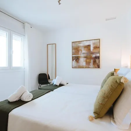 Triana Boutique Free Parking
